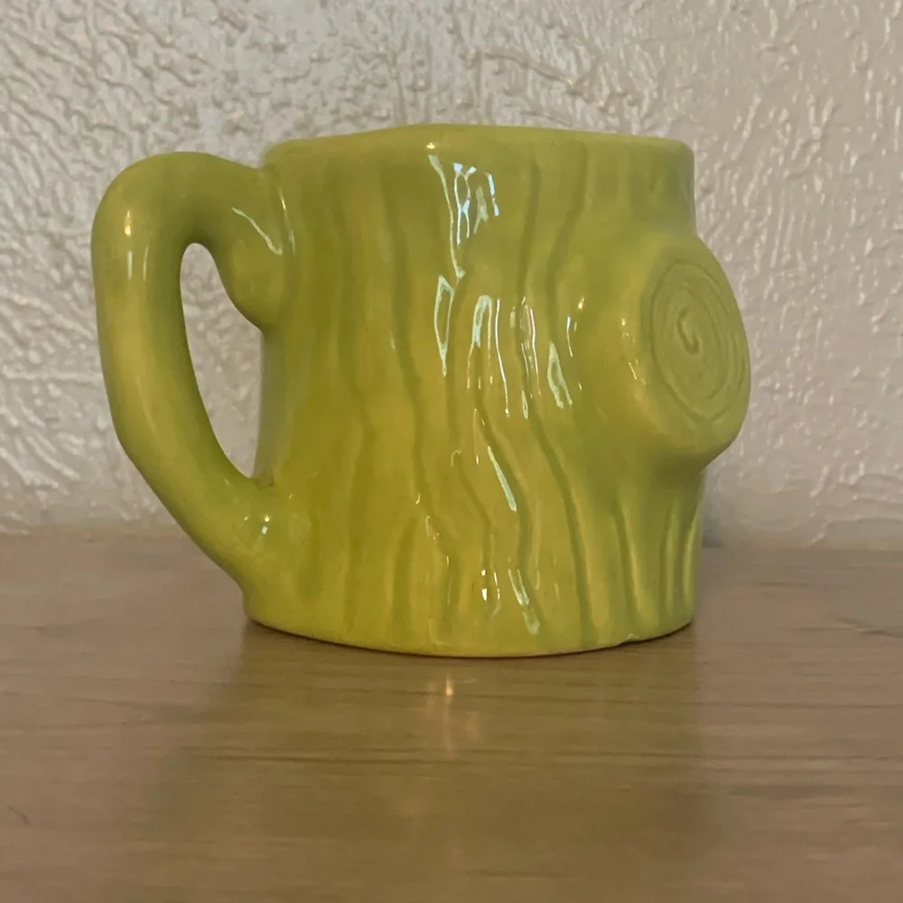 Vintage Avocado Green Tree Trunk Mug - Picture 2 of 6